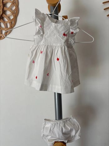 Ensemble Jacadi 3M avec détails brodes