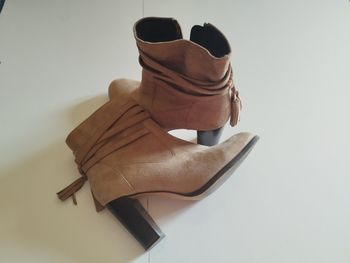 Bottine marron pompom