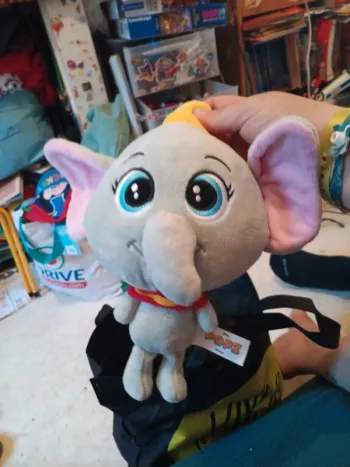 Peluche popz dumbo Disney 20 25 cm env pas de vinted go
