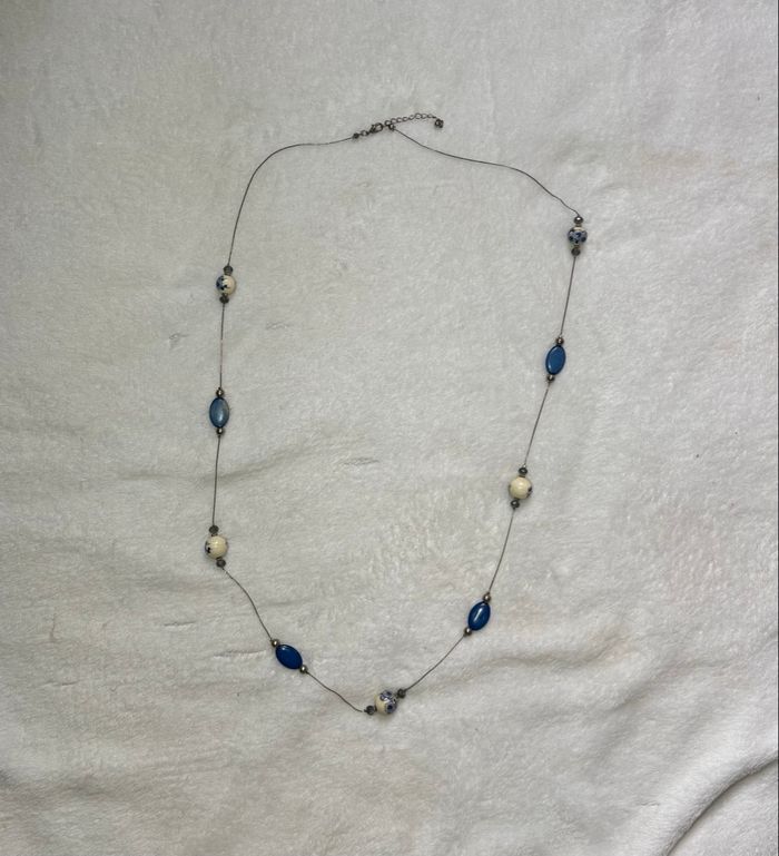 💙 Sautoir argenté, bleu et blanc – Élégance intemporelle - photo numéro 7