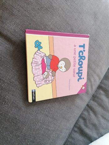 Livre T'choupi a une petite sœur