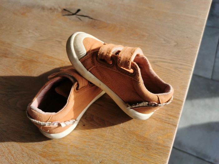 Chaussures toile T22 - photo numéro 9