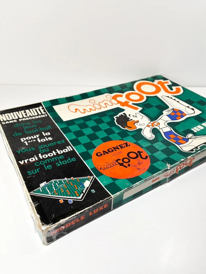 Jeu ancien : " Mini Foot " fabriqué en France - photo numéro 16
