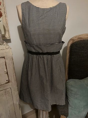 Robe red Valentino taille 38