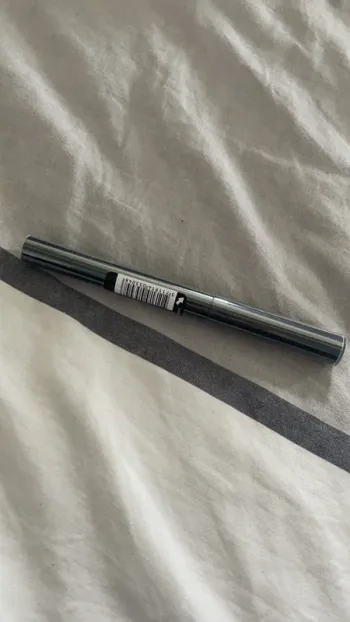 Gel eye-liner