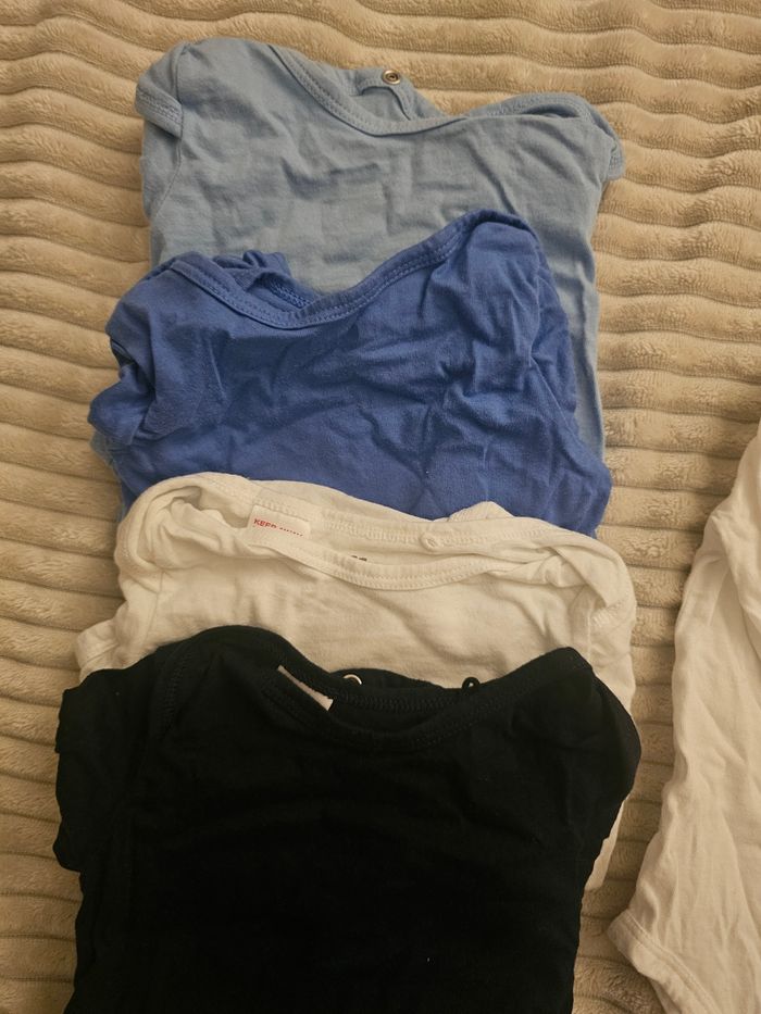 Lot de 5 bodies manches longues 2-6M - photo numéro 2