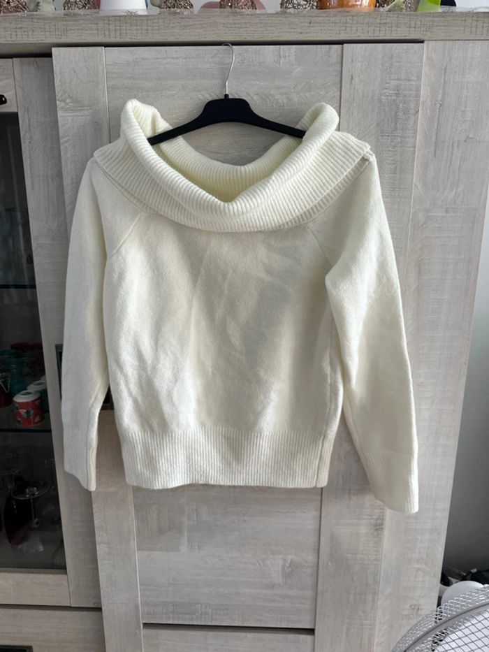 Pull épaules dénudées taille S neuf - photo numéro 2