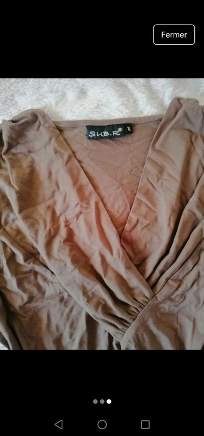 T-shirt marron Sub. R - photo numéro 3
