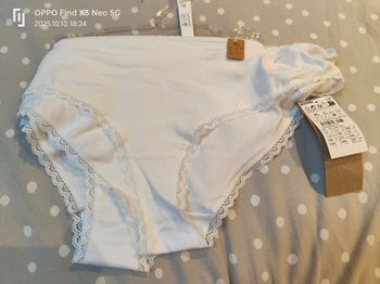Lot de 2 culottes neuves Kiabi XL Réduction jusqu'à -70%