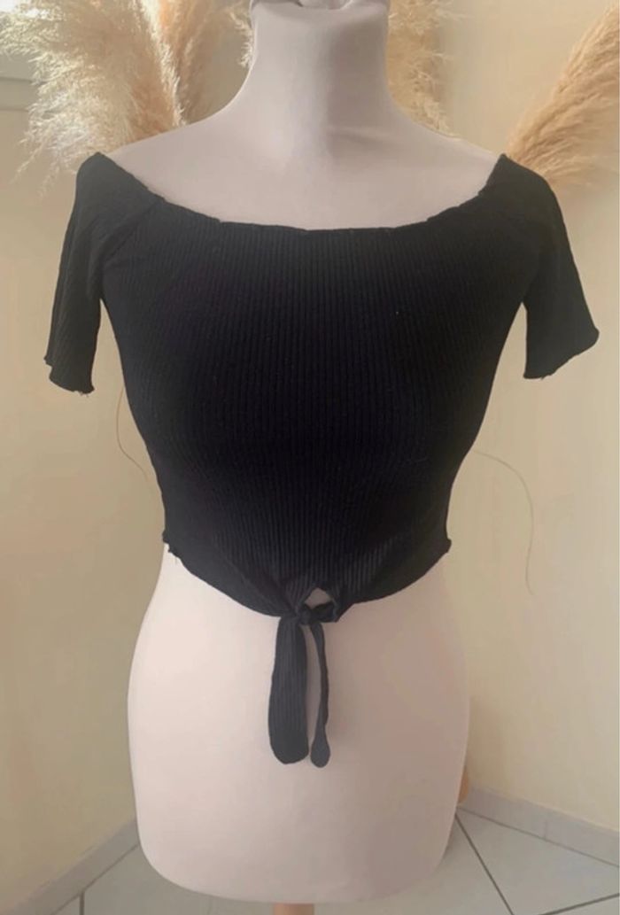 Top court, noir, Bershka