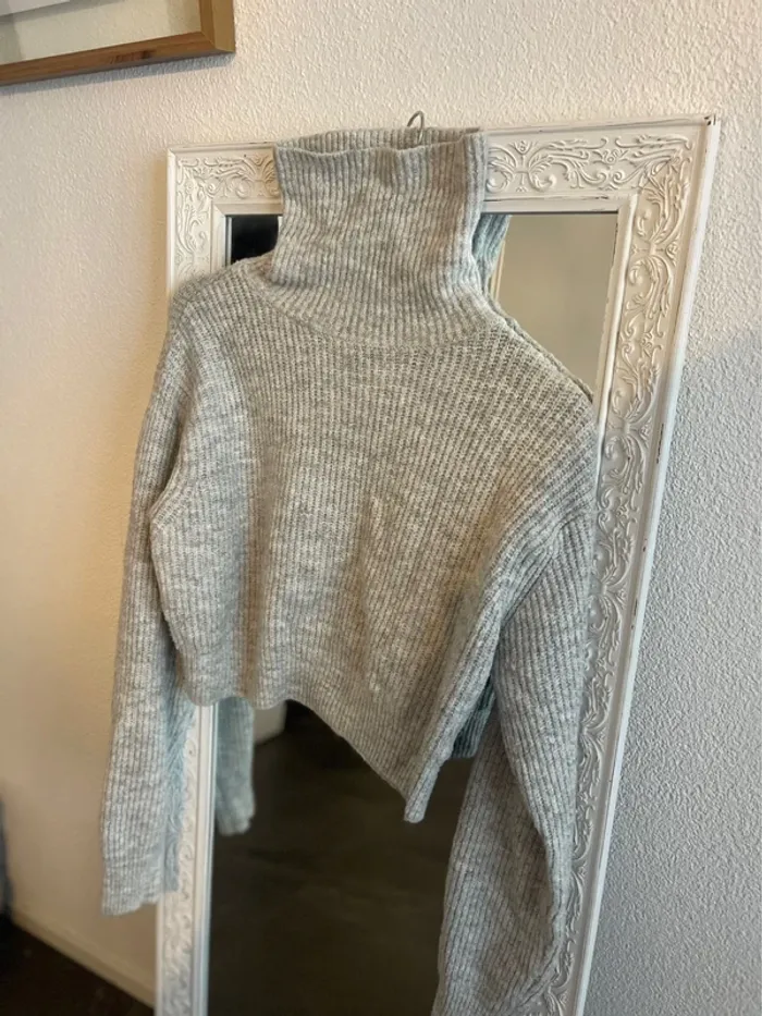 col rond; doux et leger - photo numéro 3