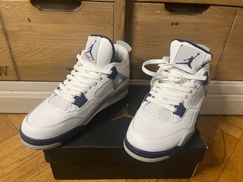 Basket Nike Air Jordan 4 Midnight Navy - Taille 41