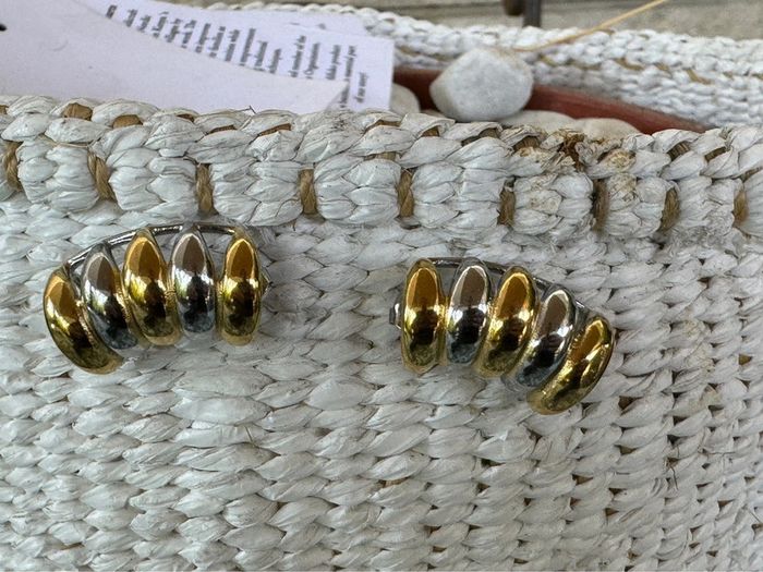 Paire de boucles d’oreilles lobe larges acier inoxydable 2 or jaune et argent avec accroche - photo numéro 4