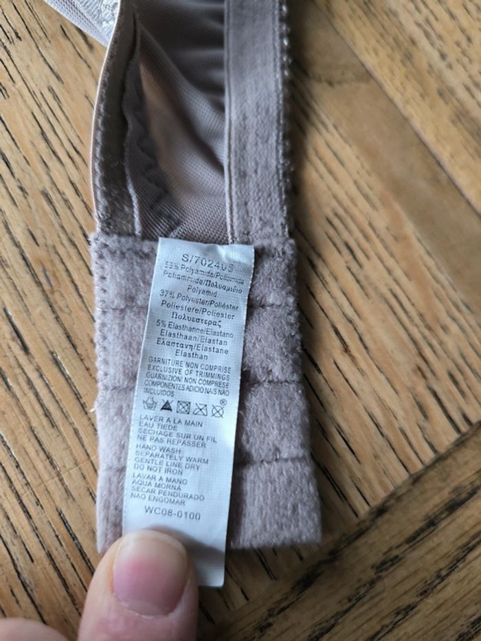 Soutien-gorge. 100D. Sans complexe. - photo numéro 5