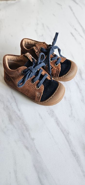 Chaussure premier pas t20