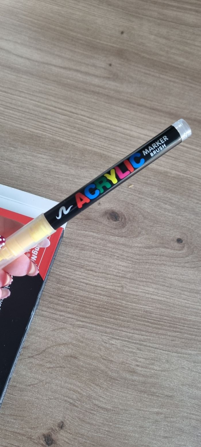 Lot 12 feutres / markers  acryliques neufs - photo numéro 5