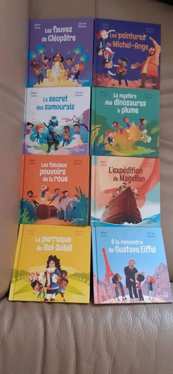 Lot de 8 livres mcdo "le club des aventuriers de l'histoire" neufs jamais ouverts
