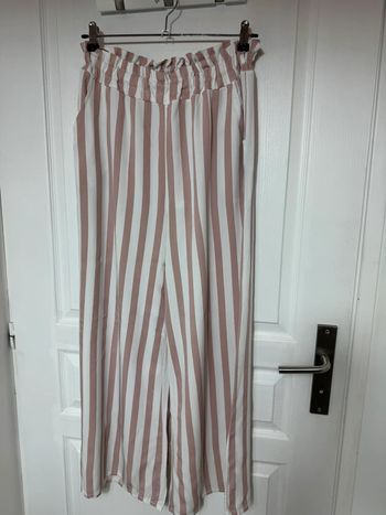 Pantalon large neuf