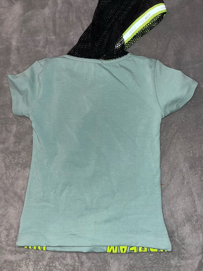 Tee shirt avec capuche - photo numéro 2