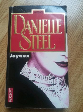 Joyaux Danielle Steel