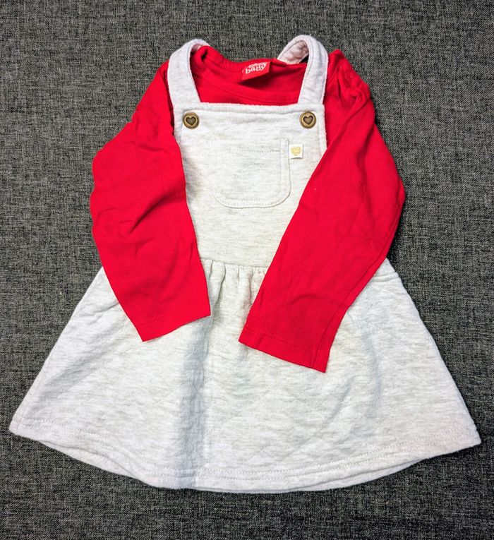 4 robes + 4 T-shirts + 1 Legging - Multimarques - 6 mois - 68 com - photo numéro 14