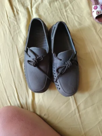 Chaussures de plage ou de bateau