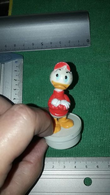 Castor junior  riel fifi loulou  Donald figurine