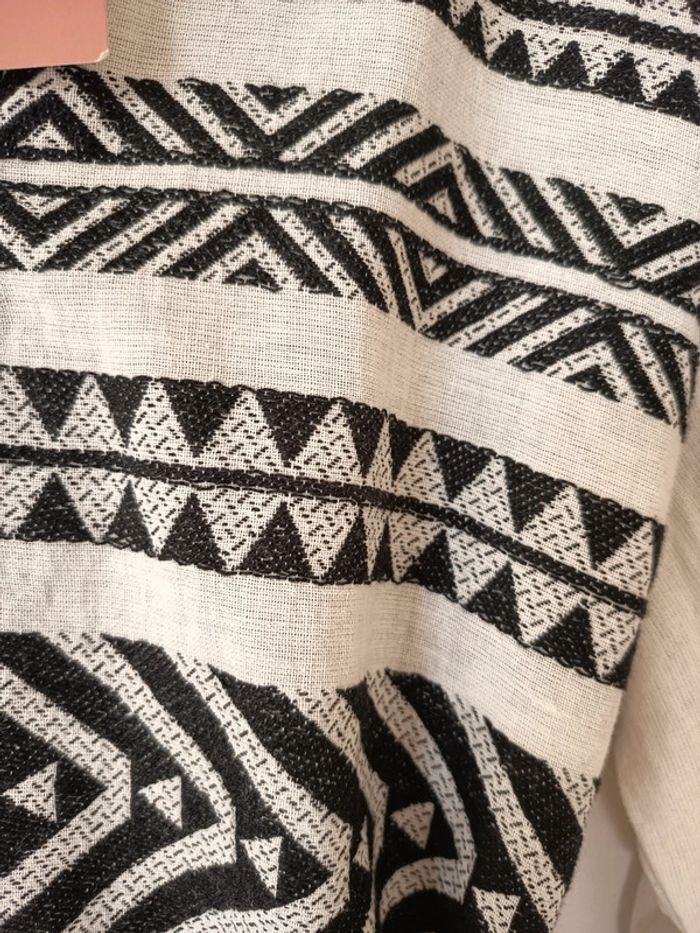 Robe chemise midi ceinturée blanche et noire - photo numéro 4