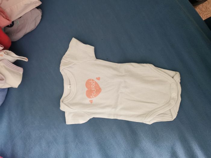 Lot 1 mois fille - photo numéro 10