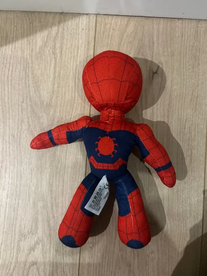 Peluche Spiderman - photo numéro 2