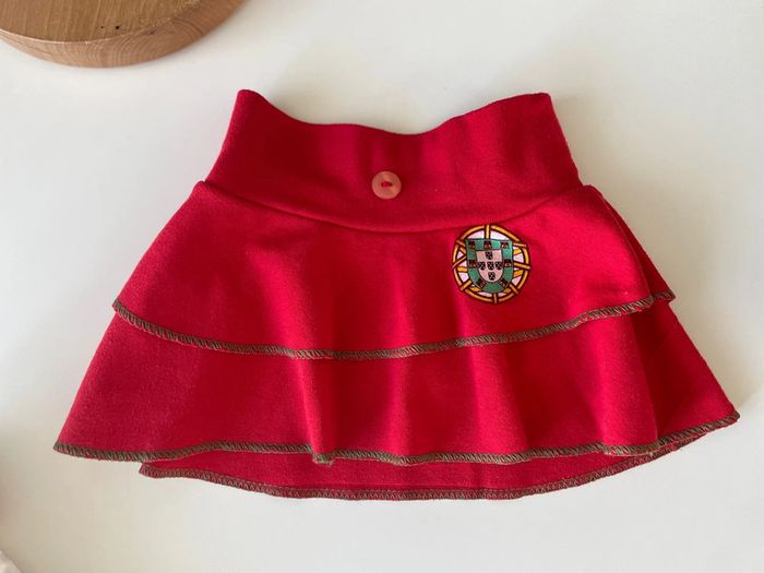 Minijupe rouge bébé