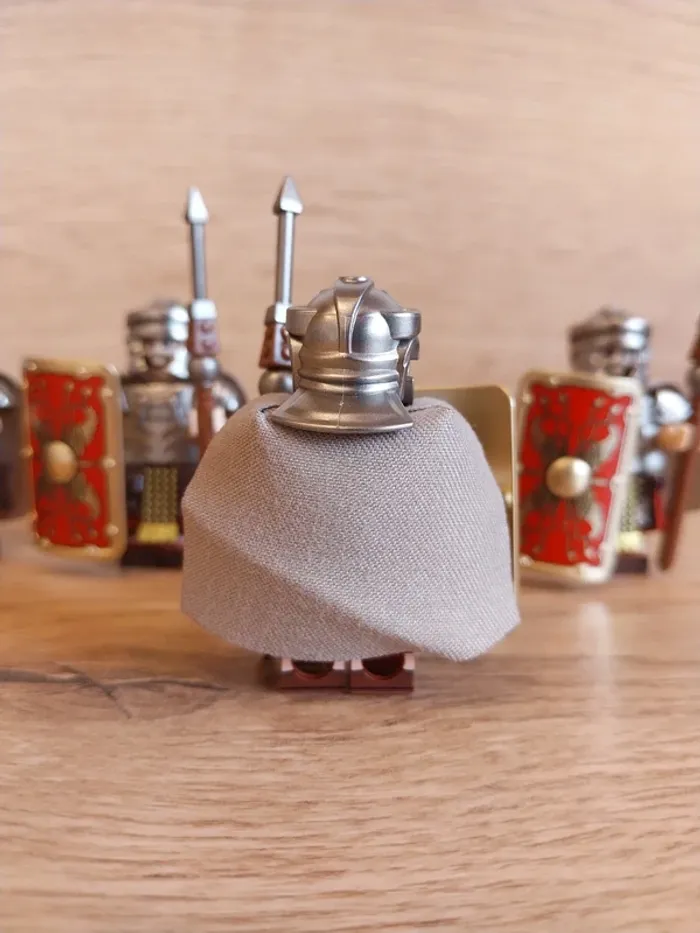 Figurines type lego 4 guerriers légionnaires romains - photo numéro 4