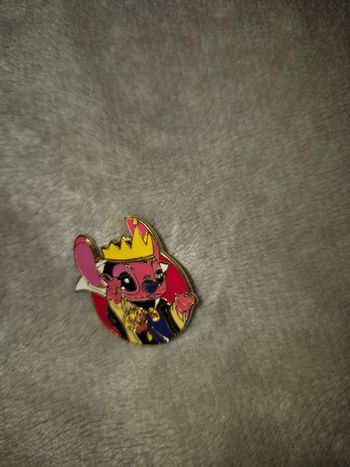 Broche lilo et stich