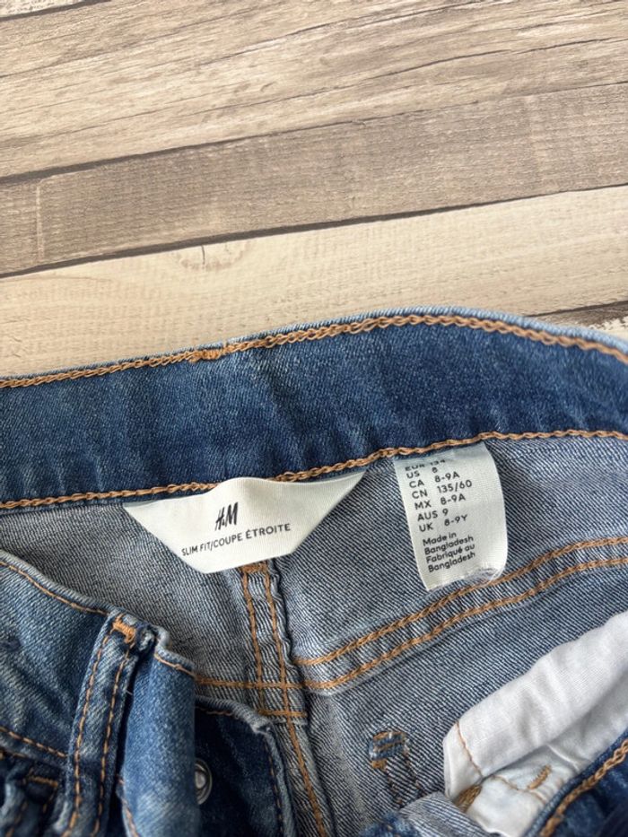 Jean slim H&M 134 cm – Très bon état, basique confortable & stylé - photo numéro 3