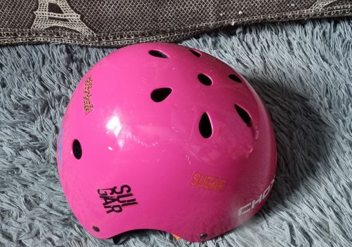 Casque de protection fuchsia Chok taille M (vélo,skate,roller)