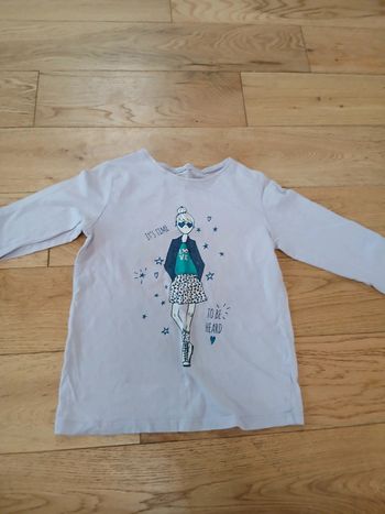T shirt lila manche longues 6 ans