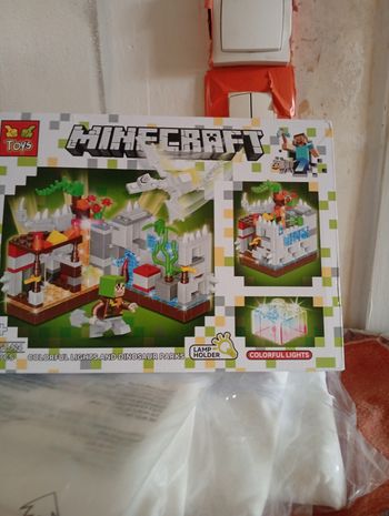 Blocs de construction Minecraft n4 neuf dès 6 ans
