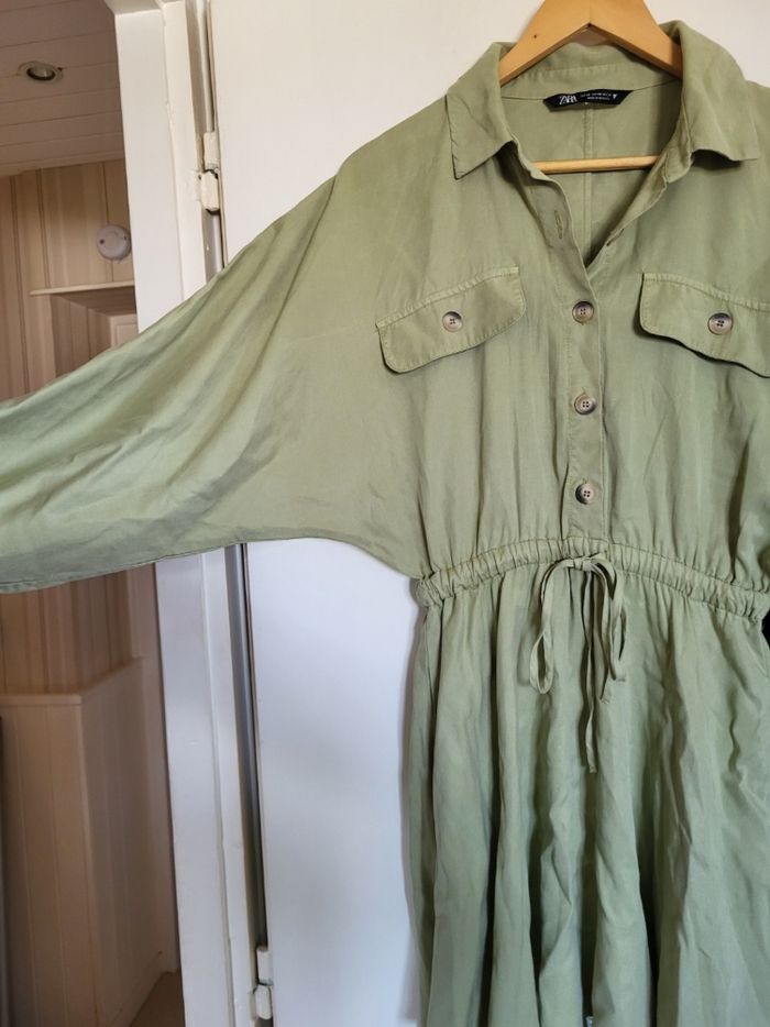 Robe zara kaki - photo numéro 2