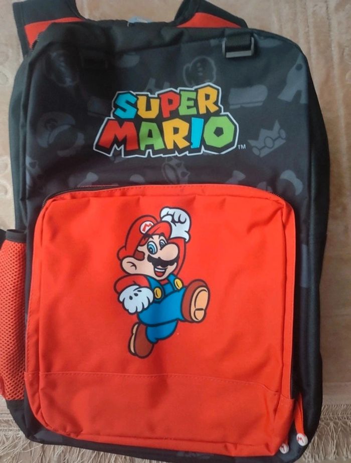 Cartable Super Mario 🎮 - photo numéro 2