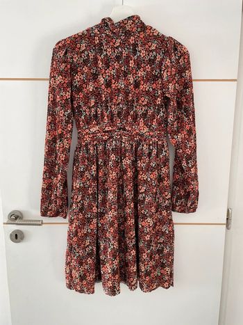 Robe fleurie plissée S Promod