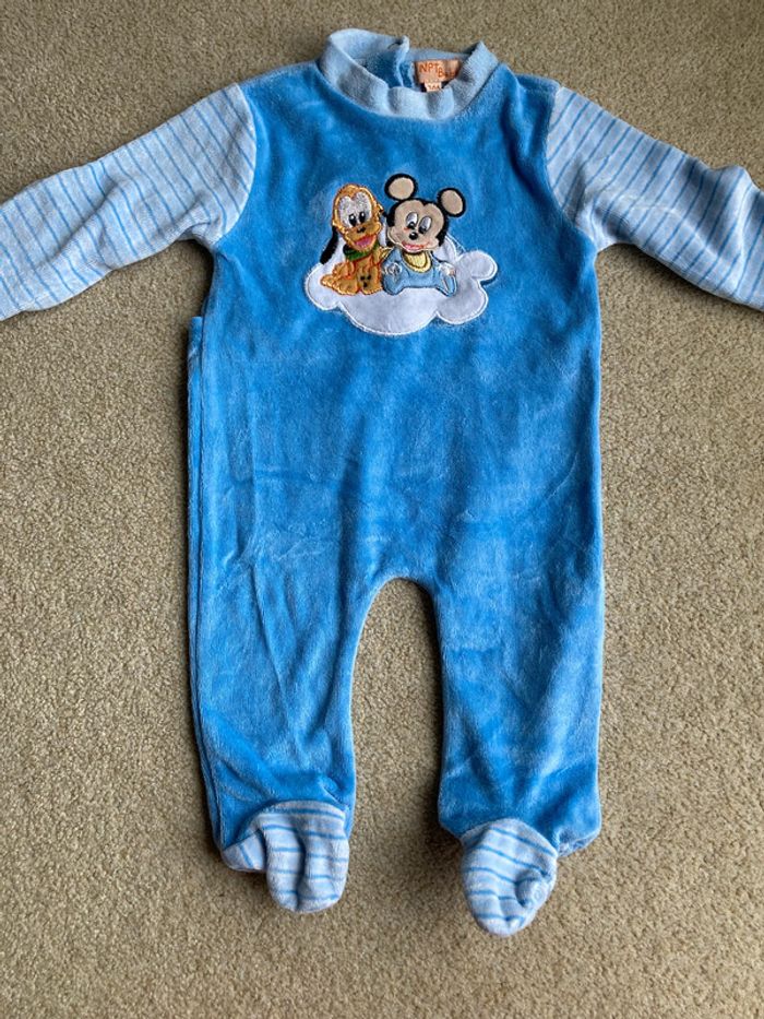 Grenouillère 3 mois - photo numéro 3