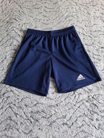 Short 10 ans