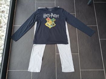 Joli pyjama Harry Potter 12-14 ans
