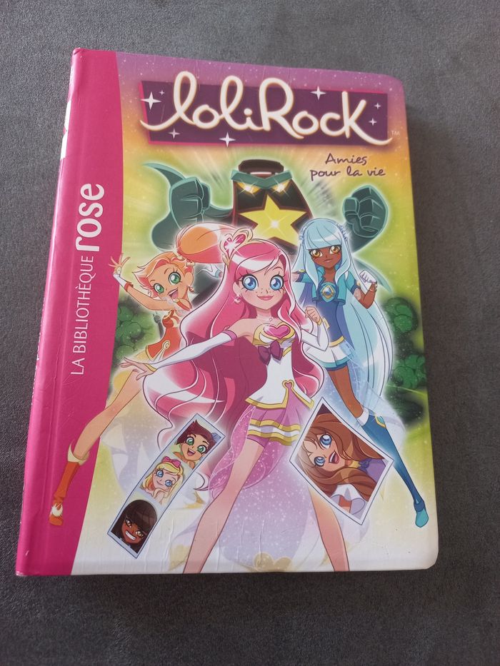 Livre roman bibliotheque rose lolirock tome 16
