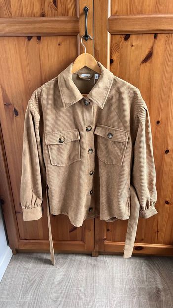 Sur chemise camel Vila