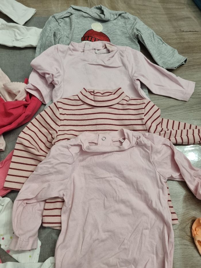 Lot tee shirts 3 mois - photo numéro 2