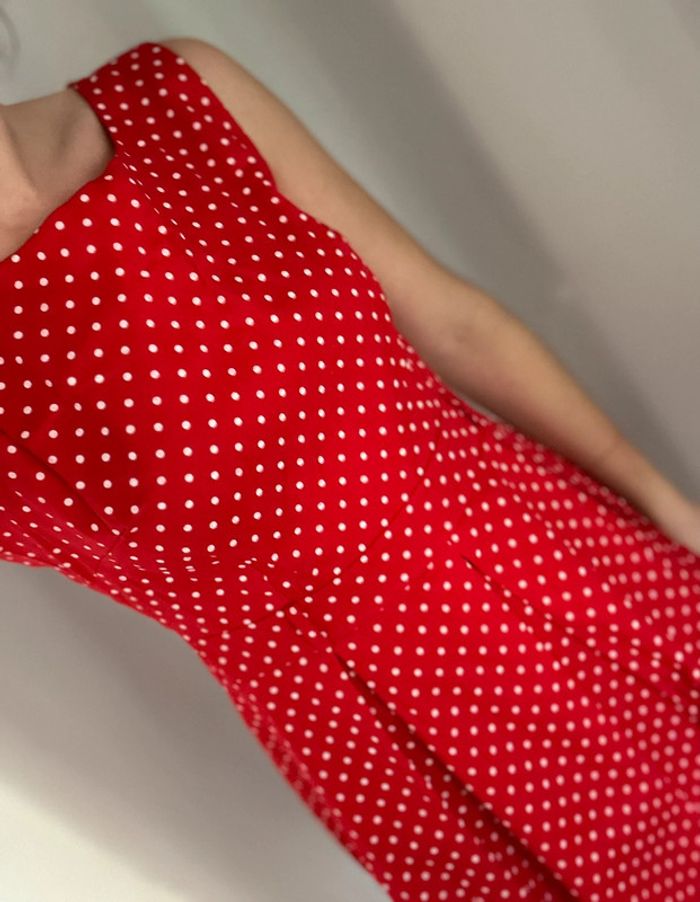 Robe courte rouge à pois - photo numéro 3