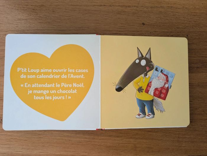 Petit loup aime le Père Noël - photo numéro 3