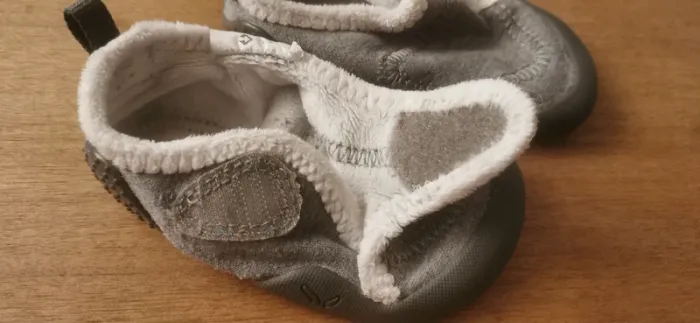 🌼🎒 chaussons Domyos babylight T24  gris lunaire  spécial rentrée 🐾 - photo numéro 5