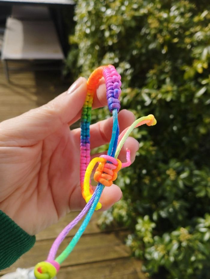 Bracelet réglable multicolore - photo numéro 2